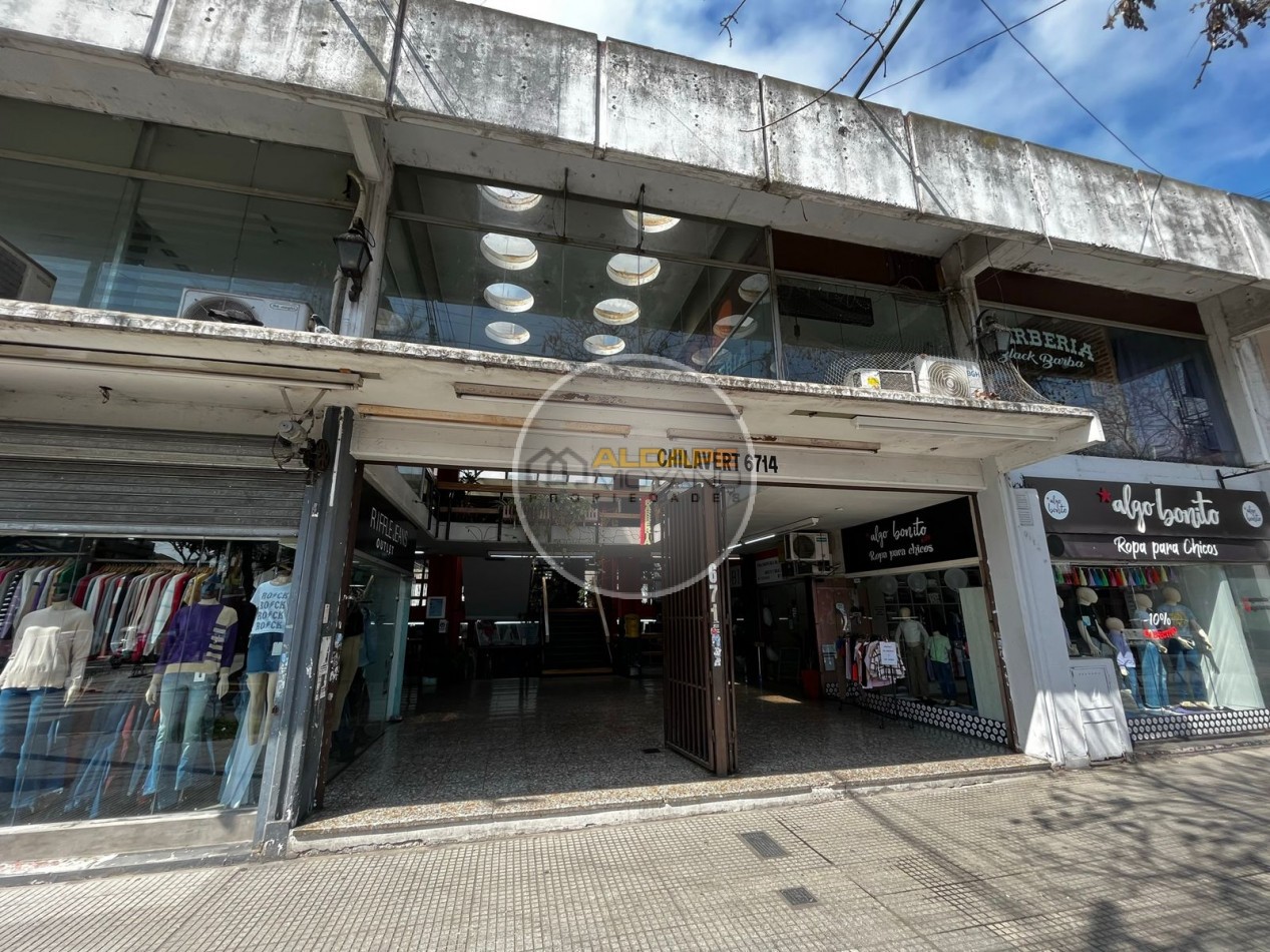Se Alquila Local Comercial (Galeria Chilavert)