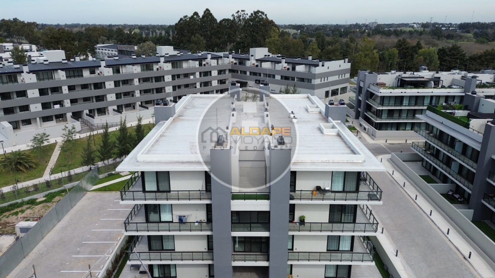 Se Vende Departamento dos amb en duplex con terraza (Cabral 3300 canning)