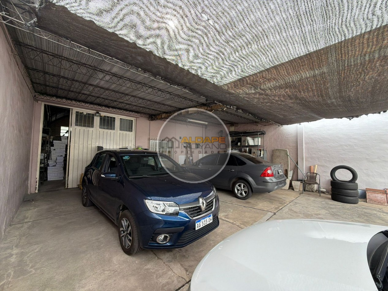 Se vende instalaciones para el Rubro Calzado, Oportunidad!! (villa lugano)