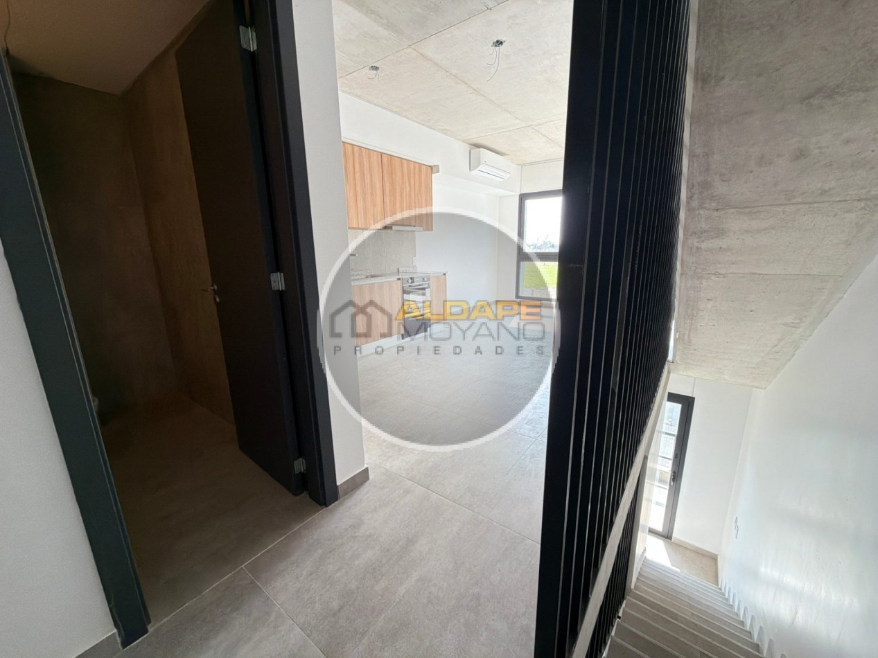 Se Vende Departamento dos amb en duplex con terraza (Cabral 3300 canning)
