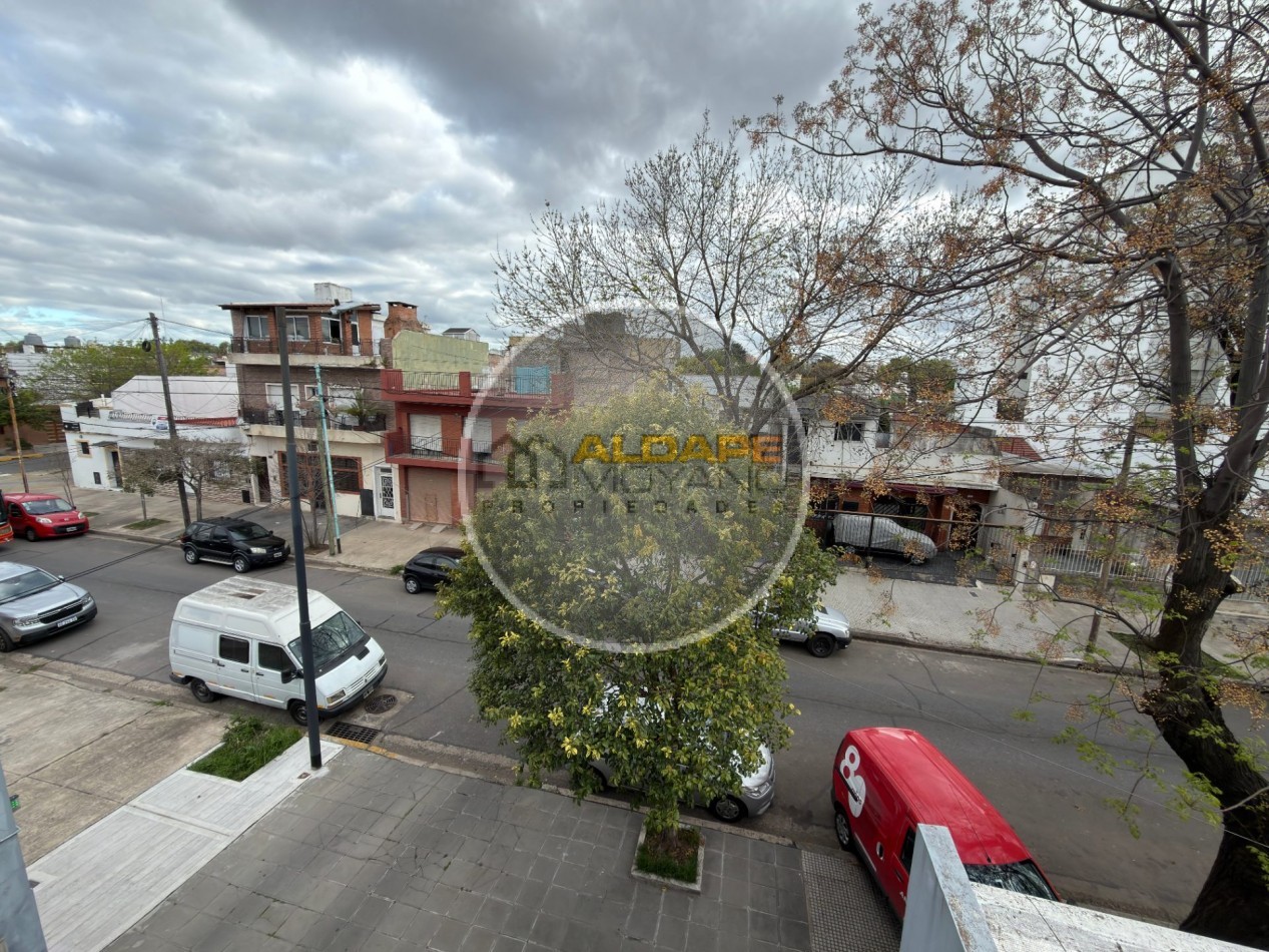 Se vende departamento tres amb, con cochera (Villa Lugano) apto credito