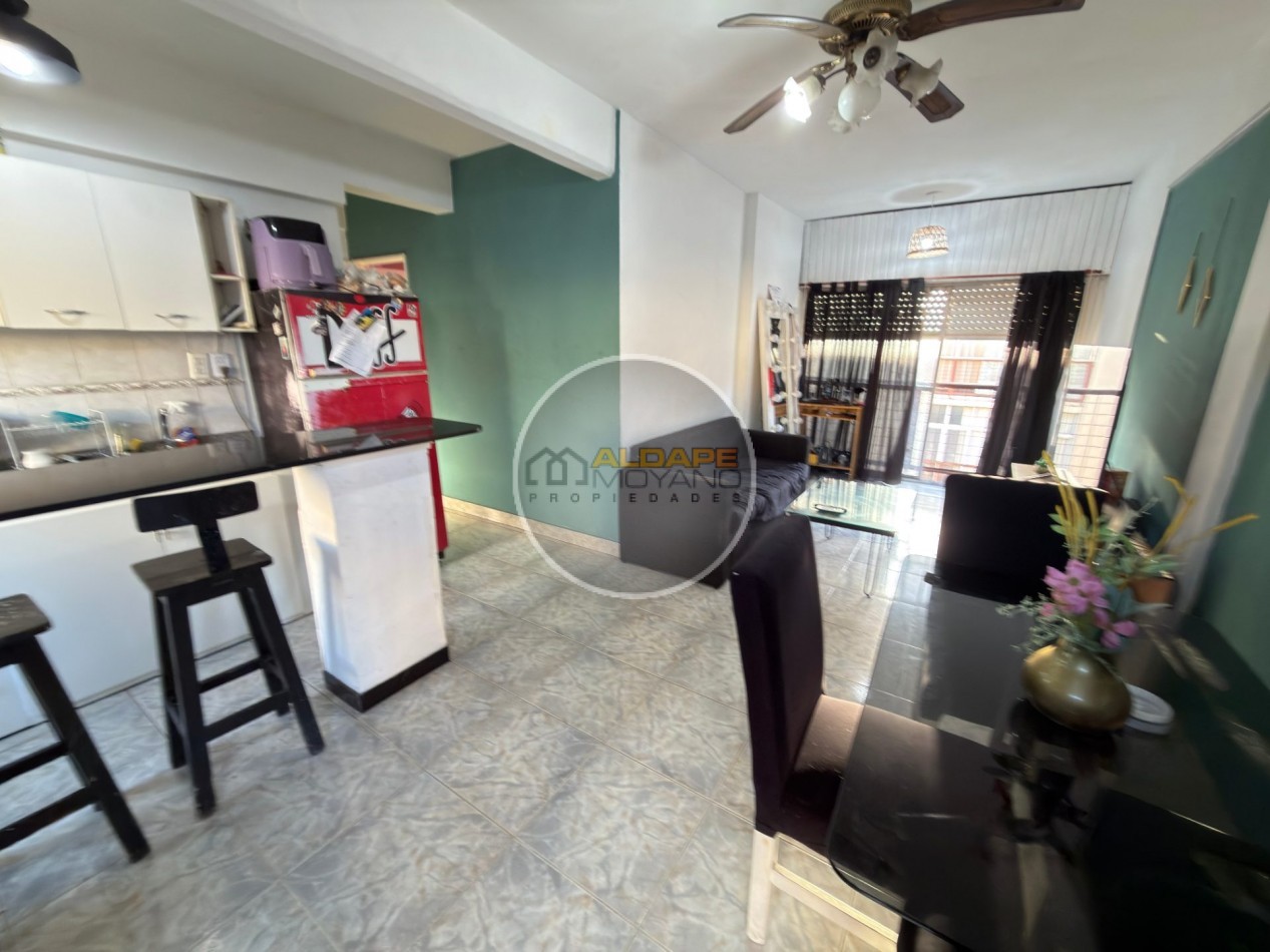 Se Vende Departamento tres ambientes (Barrio Macias)