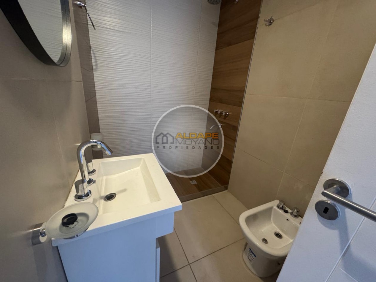 Se Alquila dos amb, 3to piso, frente (Villa Lugano)