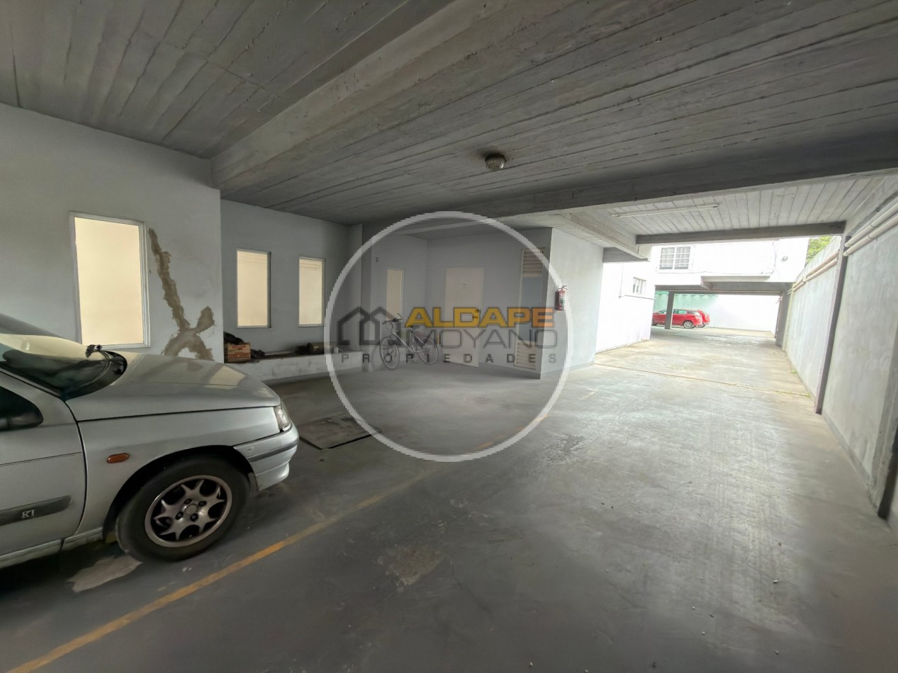 Se vende departamento tres amb, con cochera (Villa Lugano) apto credito