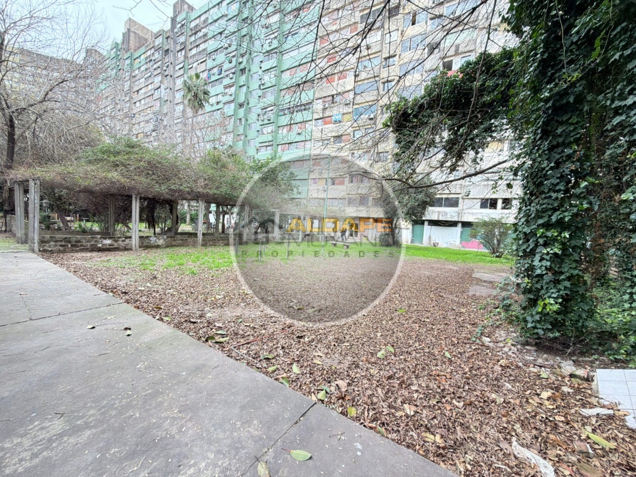 Se vende departamento tres ambientes (Edificio 139)