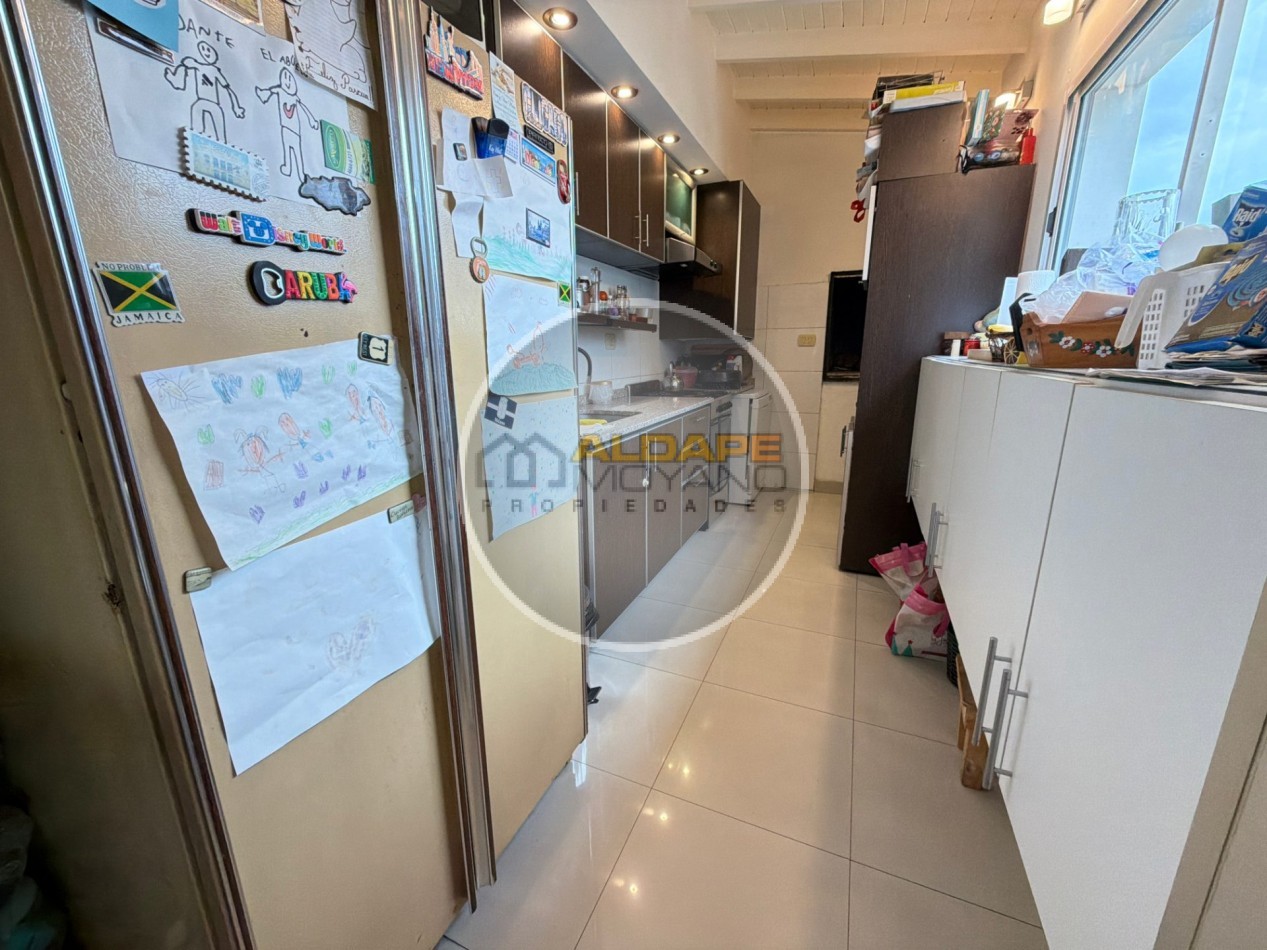 Se vende departamento tres ambientes (Liniers)
