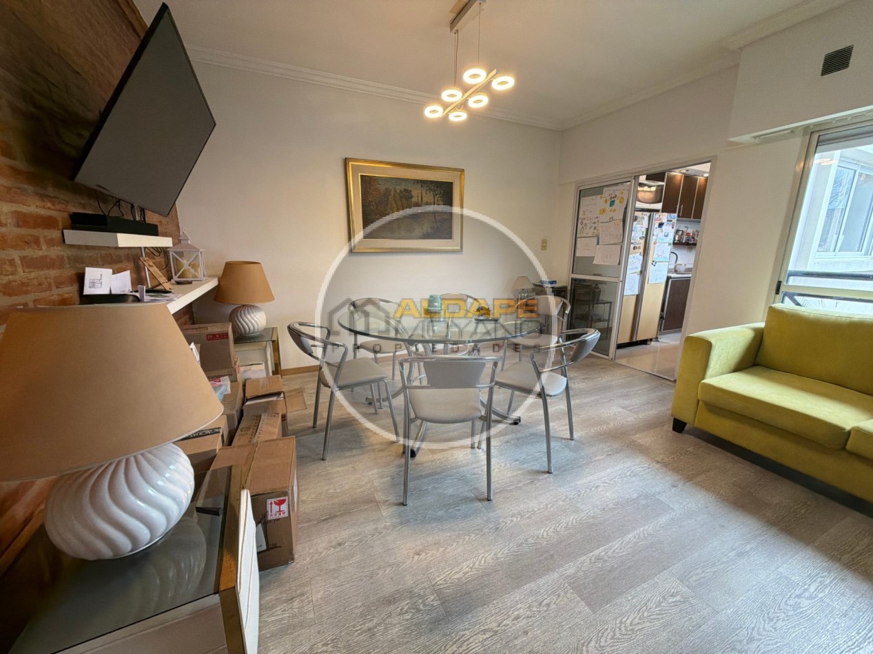 Se vende departamento tres ambientes (Liniers)