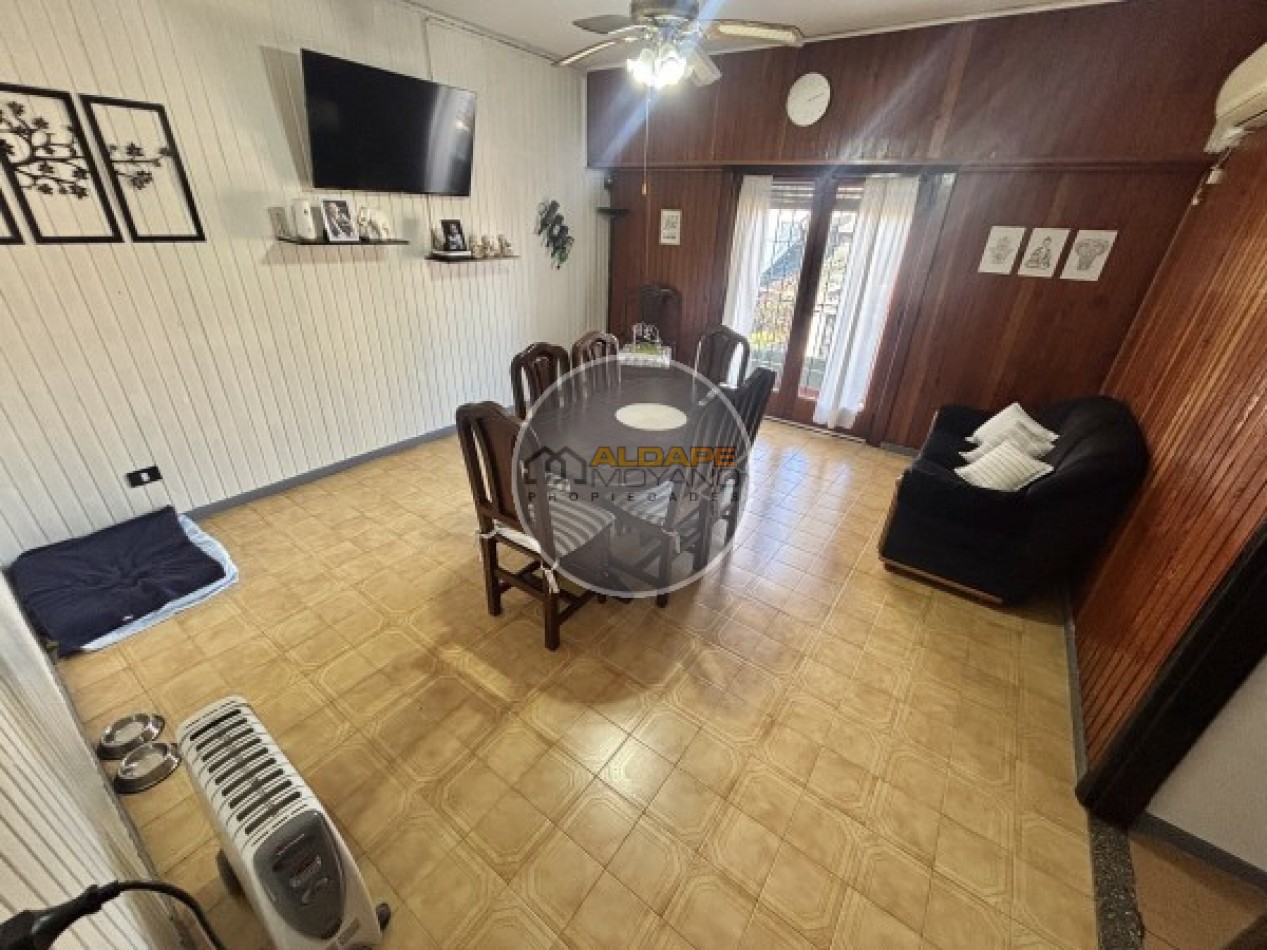 Se vende PH tres ambientes. Villa Lugano, CABA.