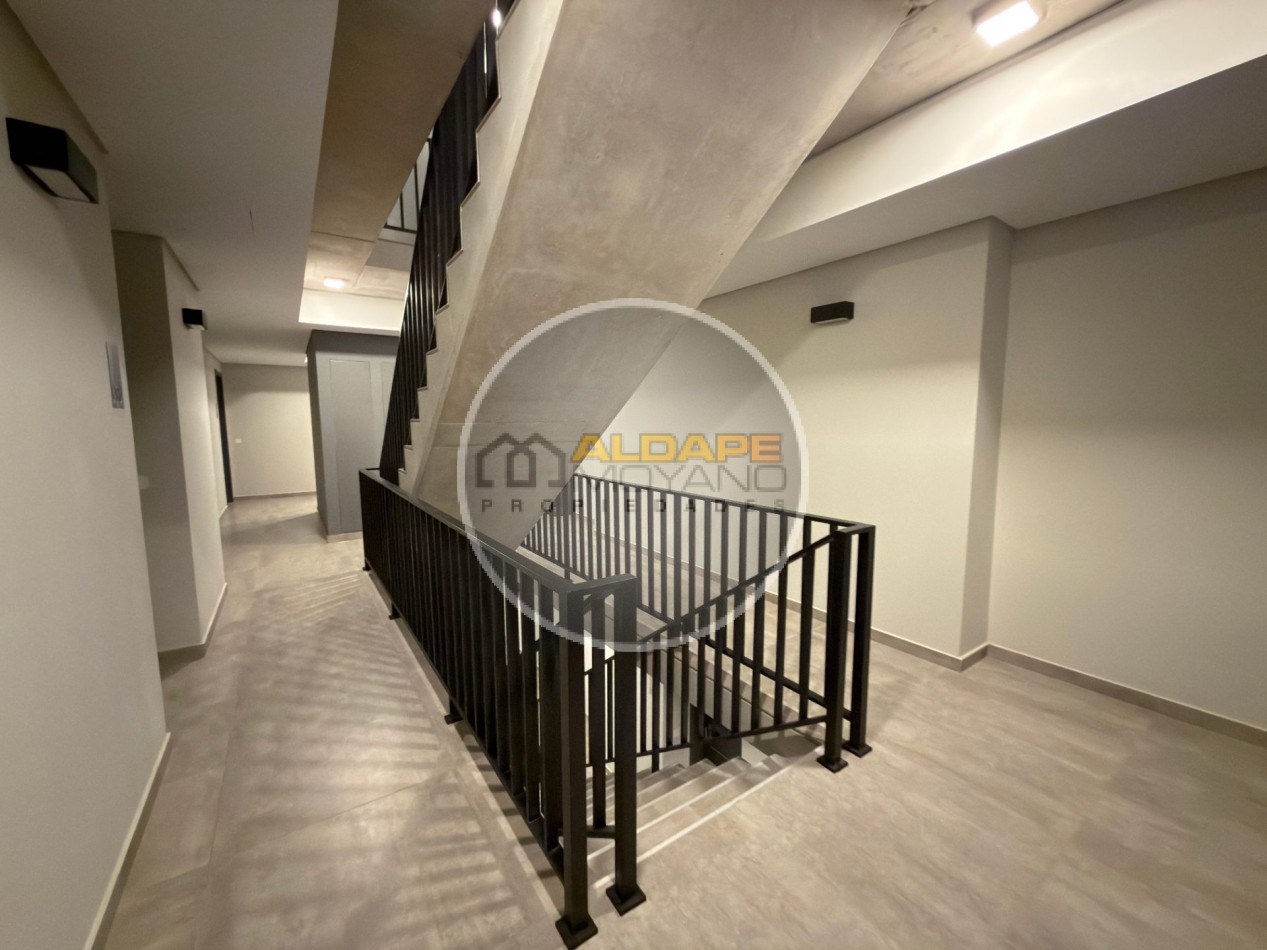 Se Vende Departamento dos amb en duplex con terraza (Cabral 3300 canning)