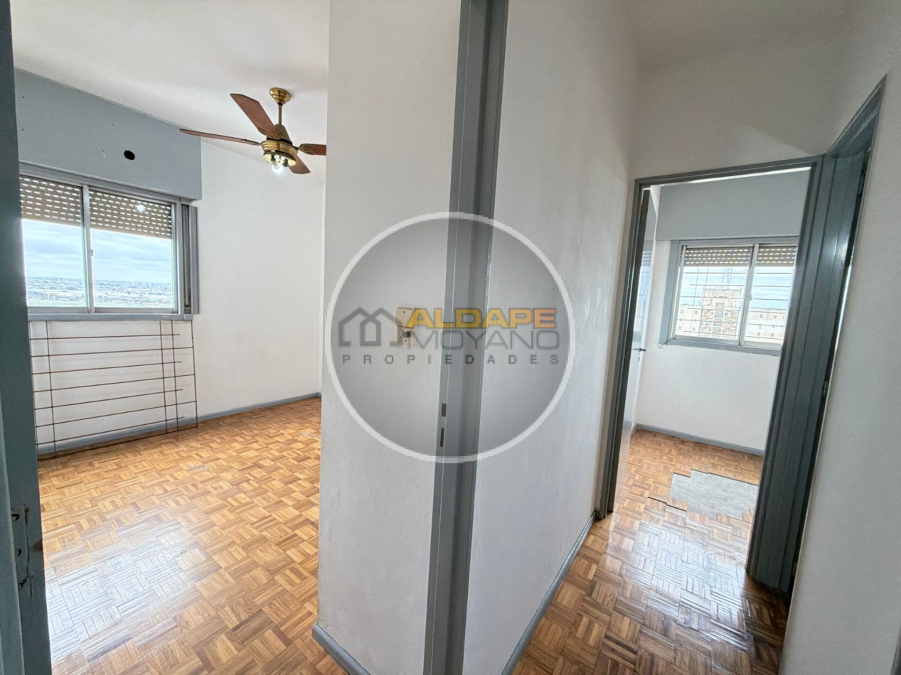 Se Vende departamento cuatro amb, con cochera (torre 11)