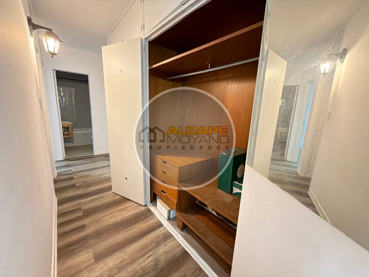 Se vende departamento tres ambientes (Edificio 139)