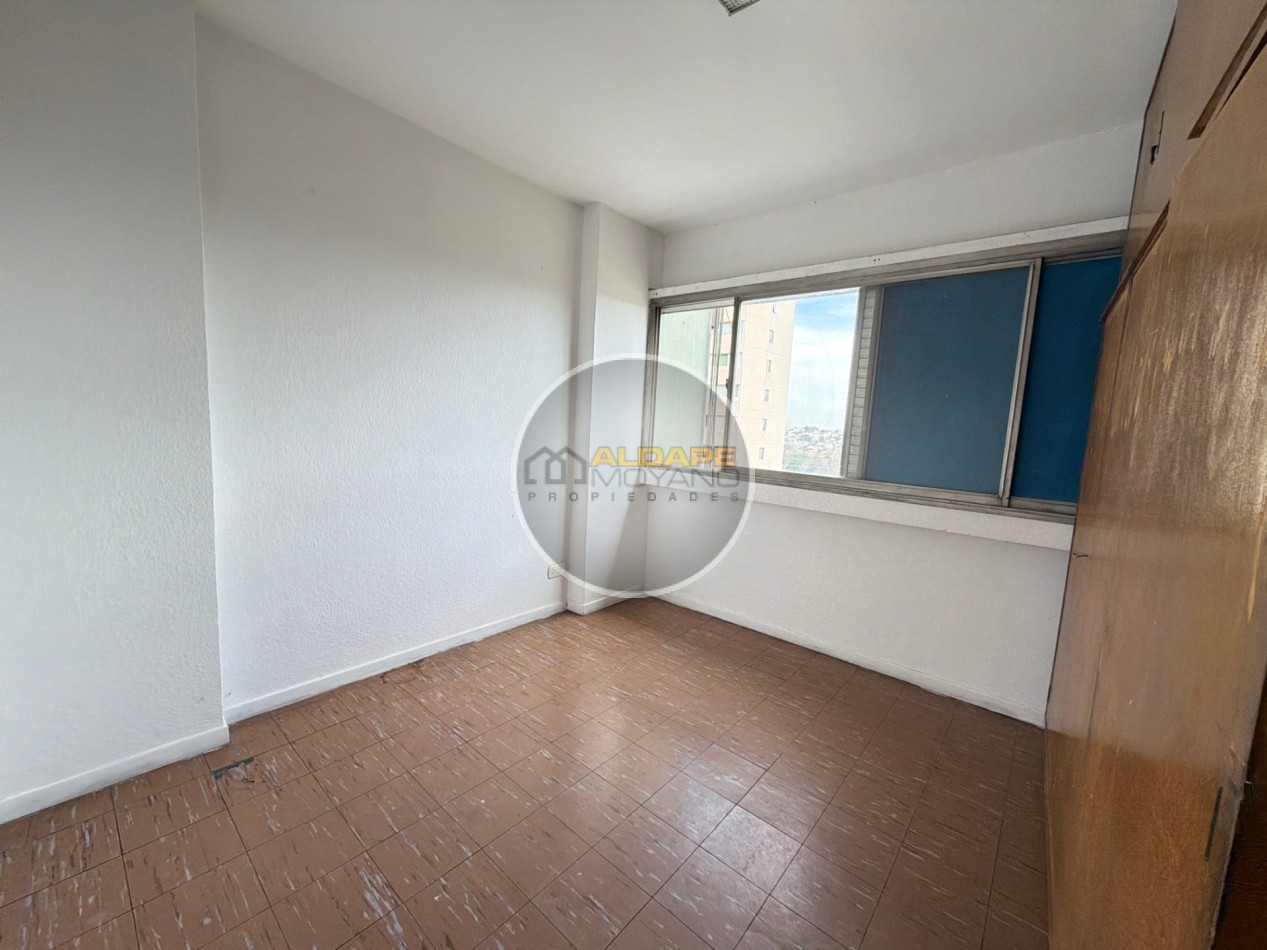 Se vende departamento tres amb. Edificio 2. Lugano 1 y 2