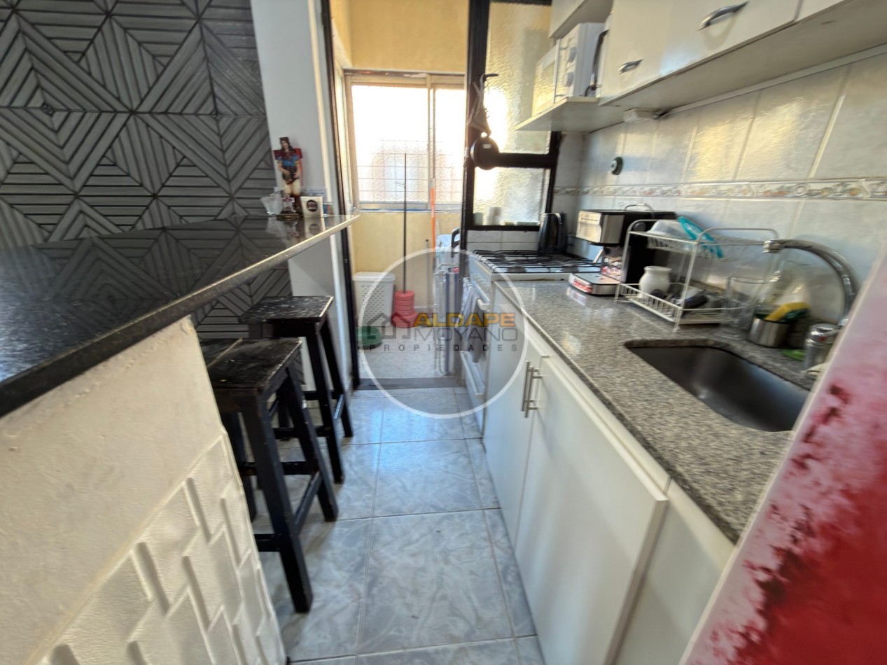 Se Vende Departamento tres ambientes (Barrio Macias)