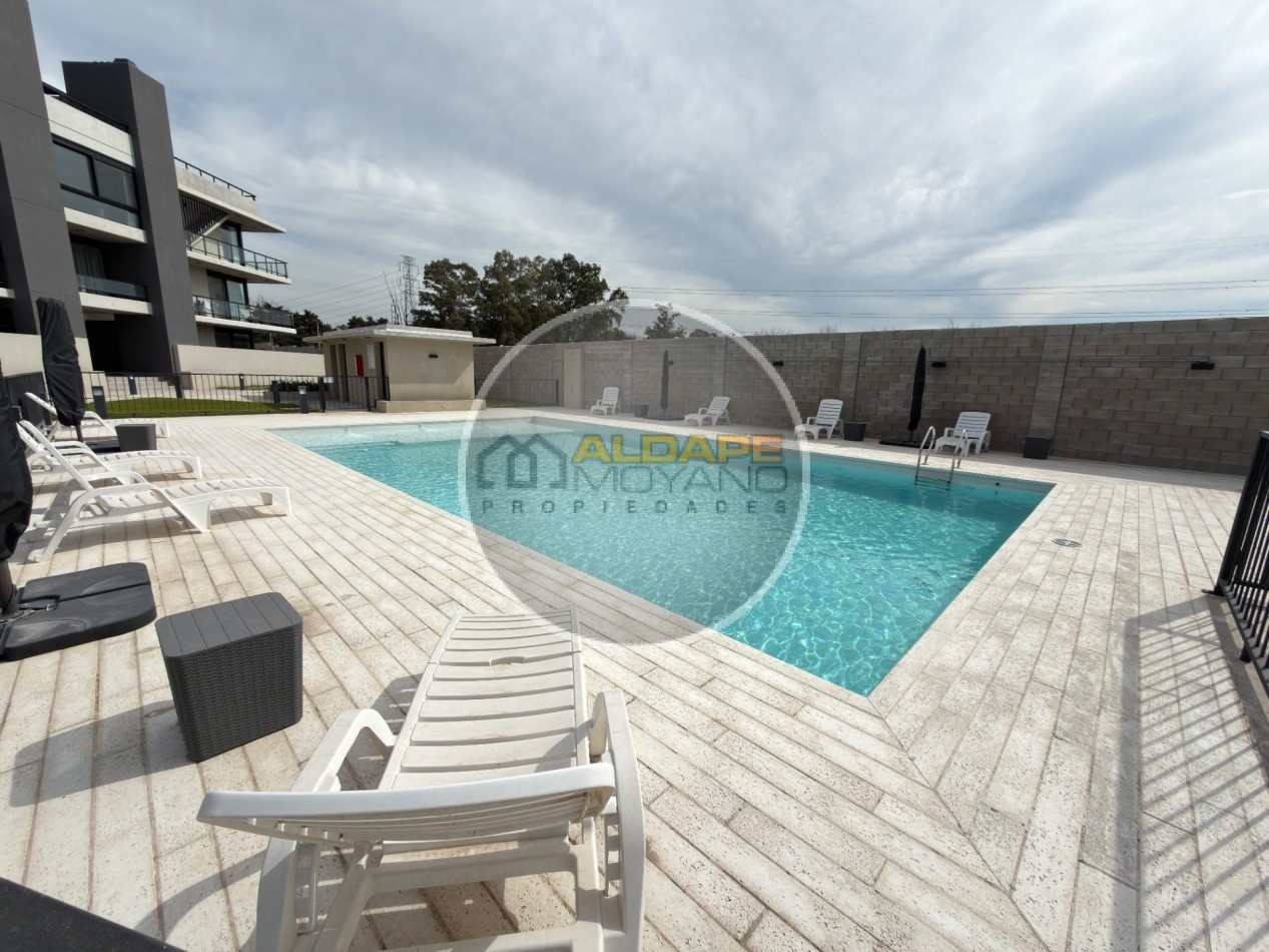 Se Vende Departamento dos amb en duplex con terraza (Cabral 3300 canning)