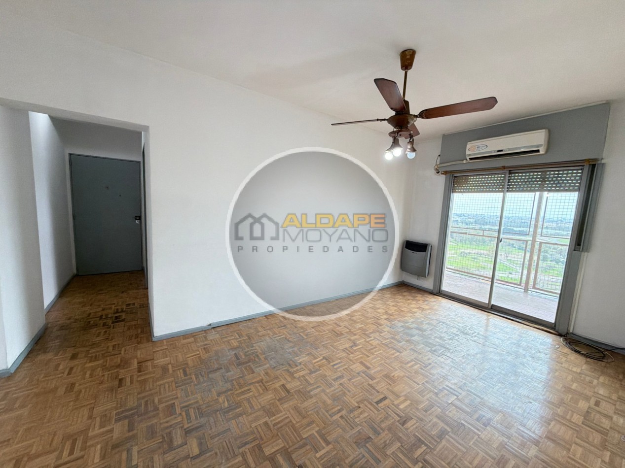 Se Vende departamento cuatro amb, con cochera (torre 11)