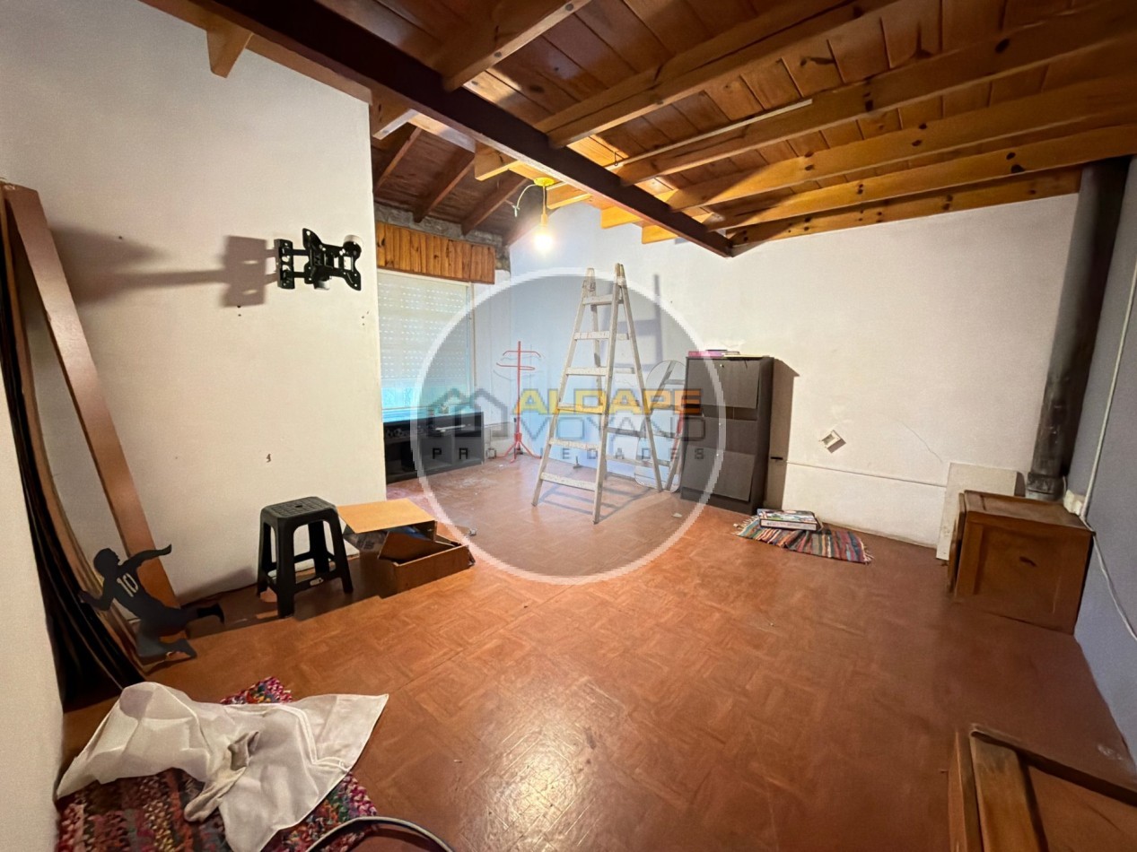 Se Vende Casa, ideal multi familiar (a remodelar)