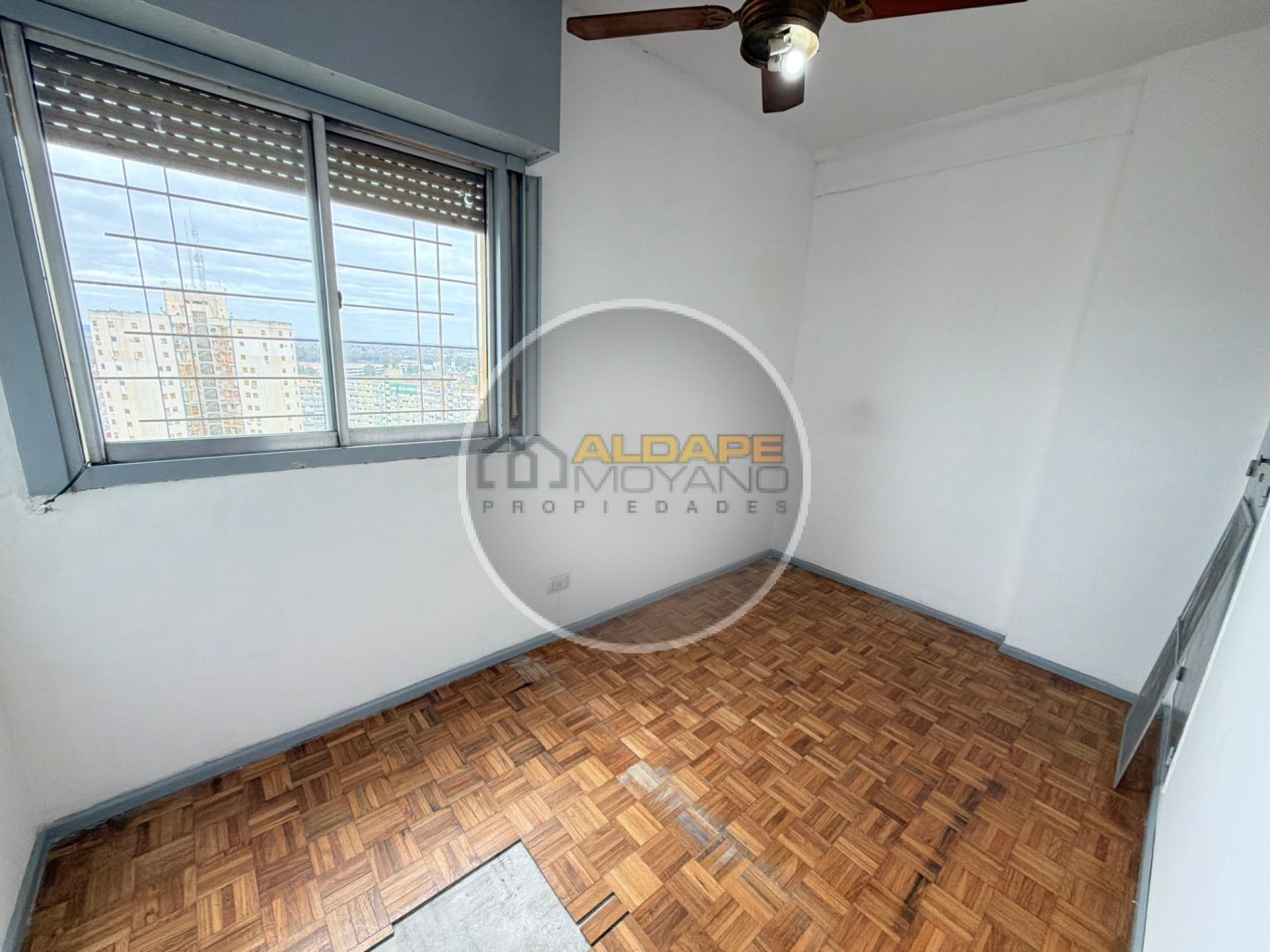 Se Vende departamento cuatro amb, con cochera (torre 11)