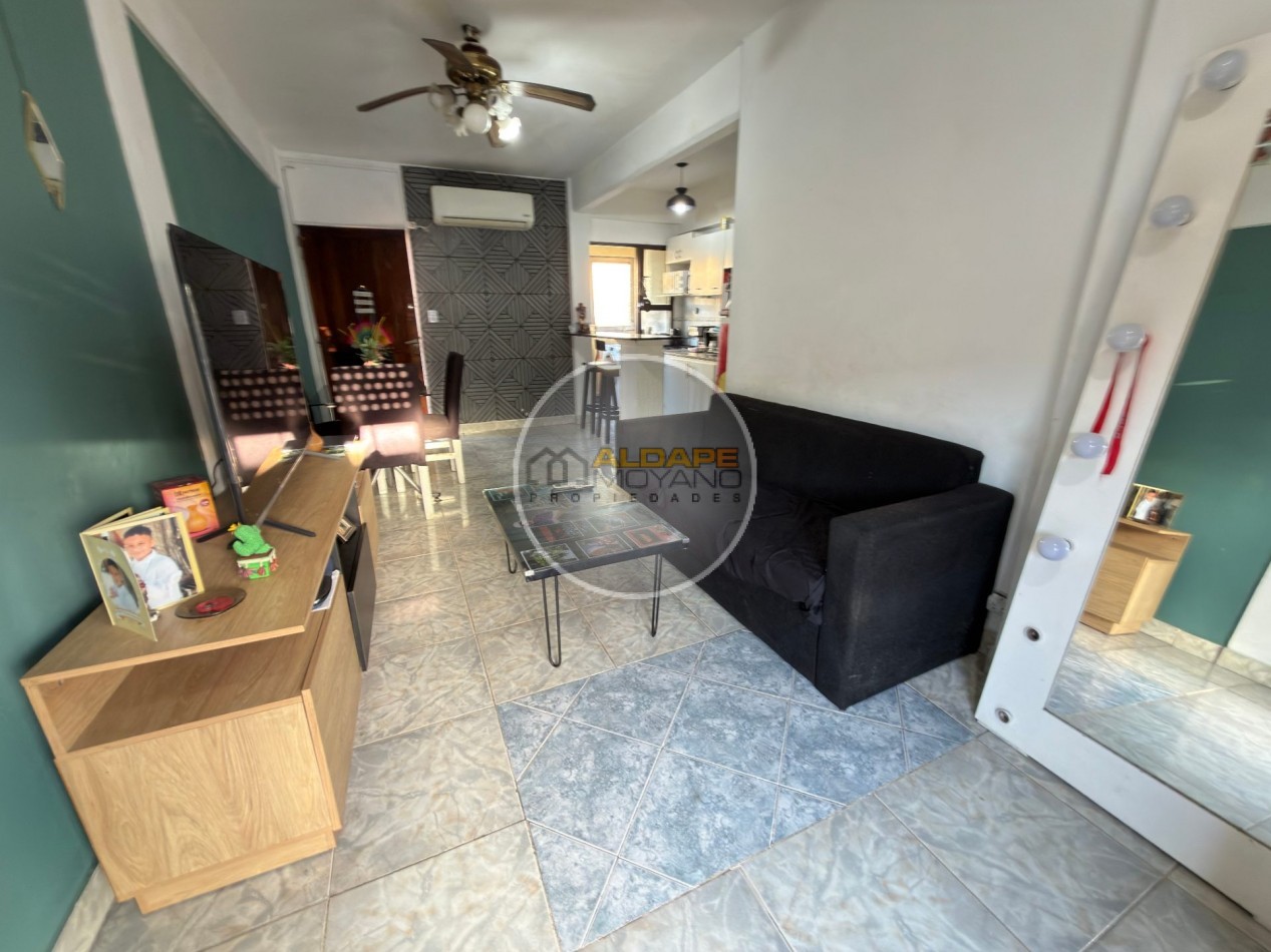 Se Vende Departamento tres ambientes (Barrio Macias)