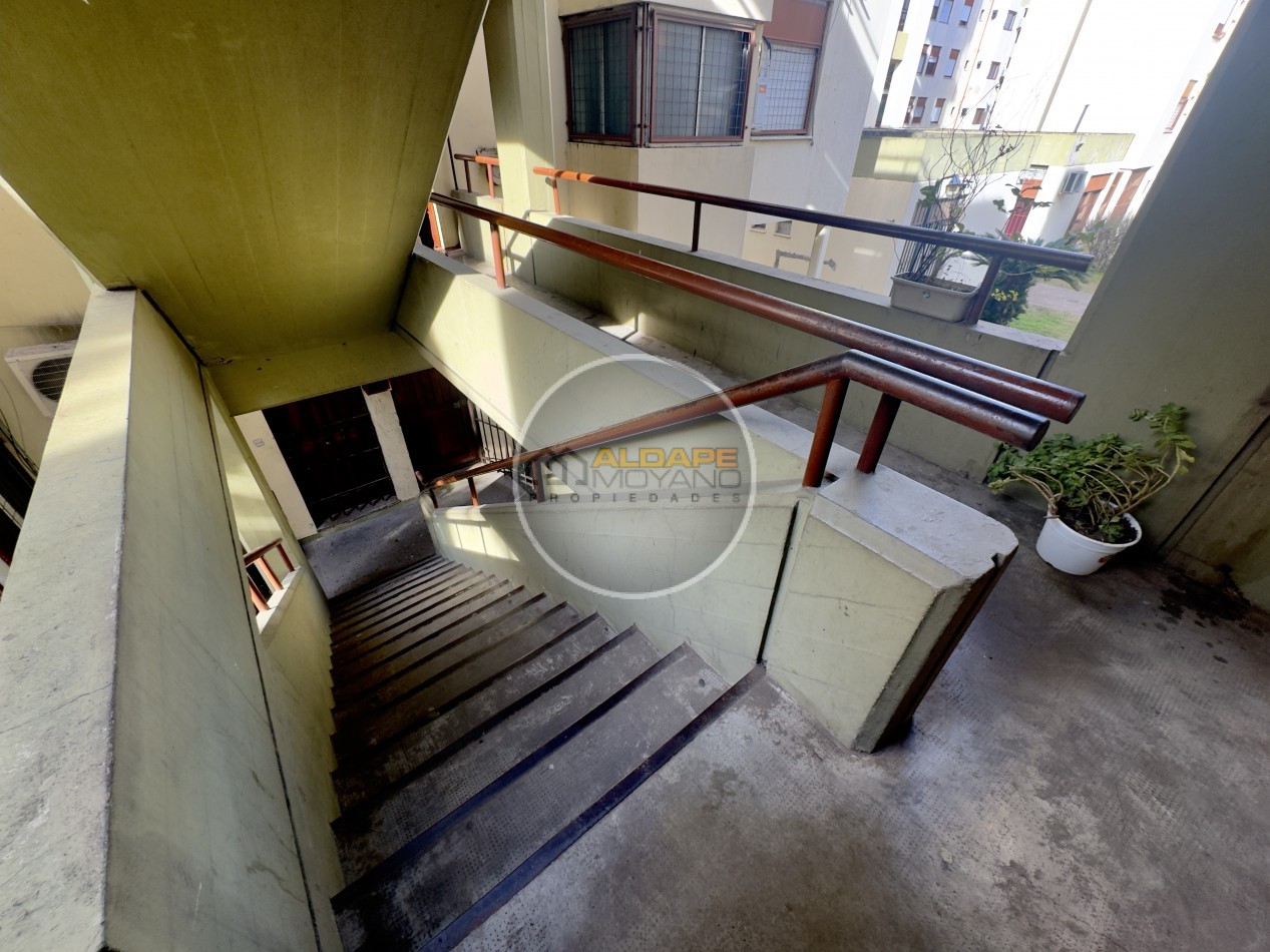 Se Vende Departamento tres amb (Barrio Macias - Villa Lugano)