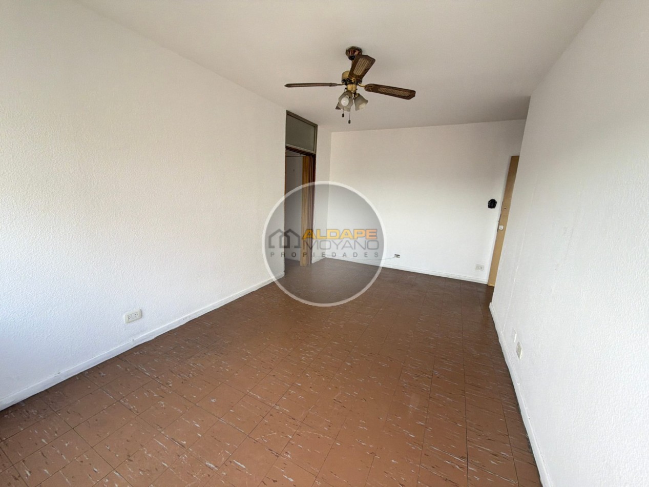 Se vende departamento tres amb. Edificio 2. Lugano 1 y 2