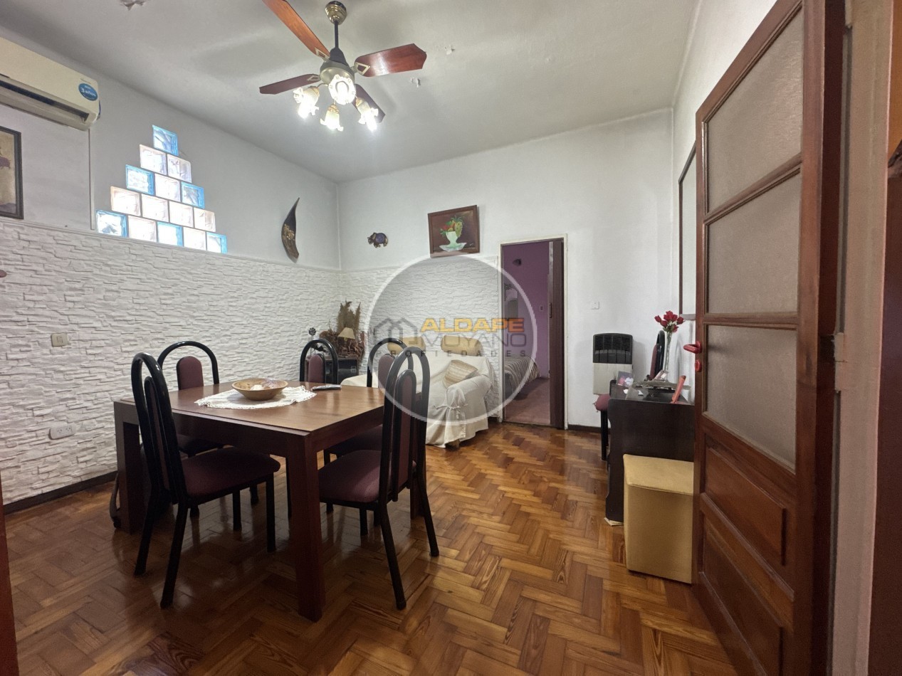 Se alquila Casa ideal multifamiliar, con piscina y garage (Tablada)