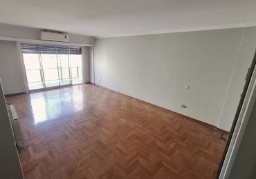 VENTA piso de 4 ambientes c/dependencia, avellaneda, balcon, espacio guardacoche, apto credito