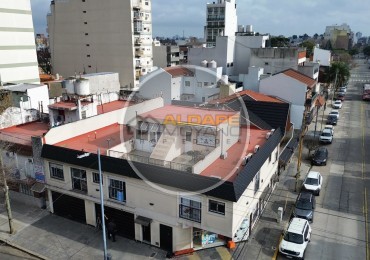 Se Vende PH, tres ambientes, con cochera (Liniers) Excelente