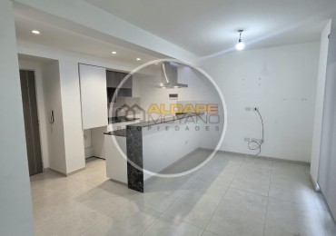 ALQUIER MONOAMBIENTE EN LINIERS