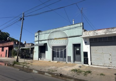 Se alquila Casa ideal multifamiliar, con piscina y garage (Tablada)